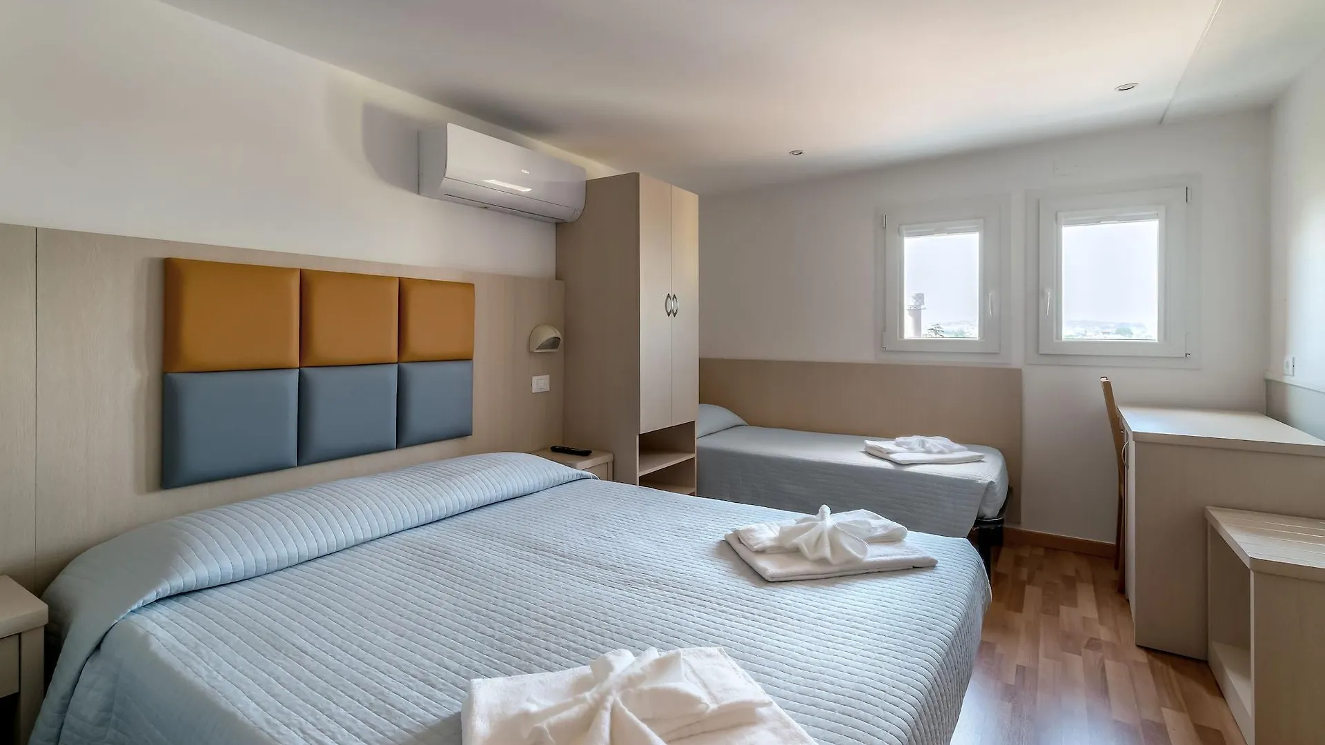 Hotel Stresa Rimini